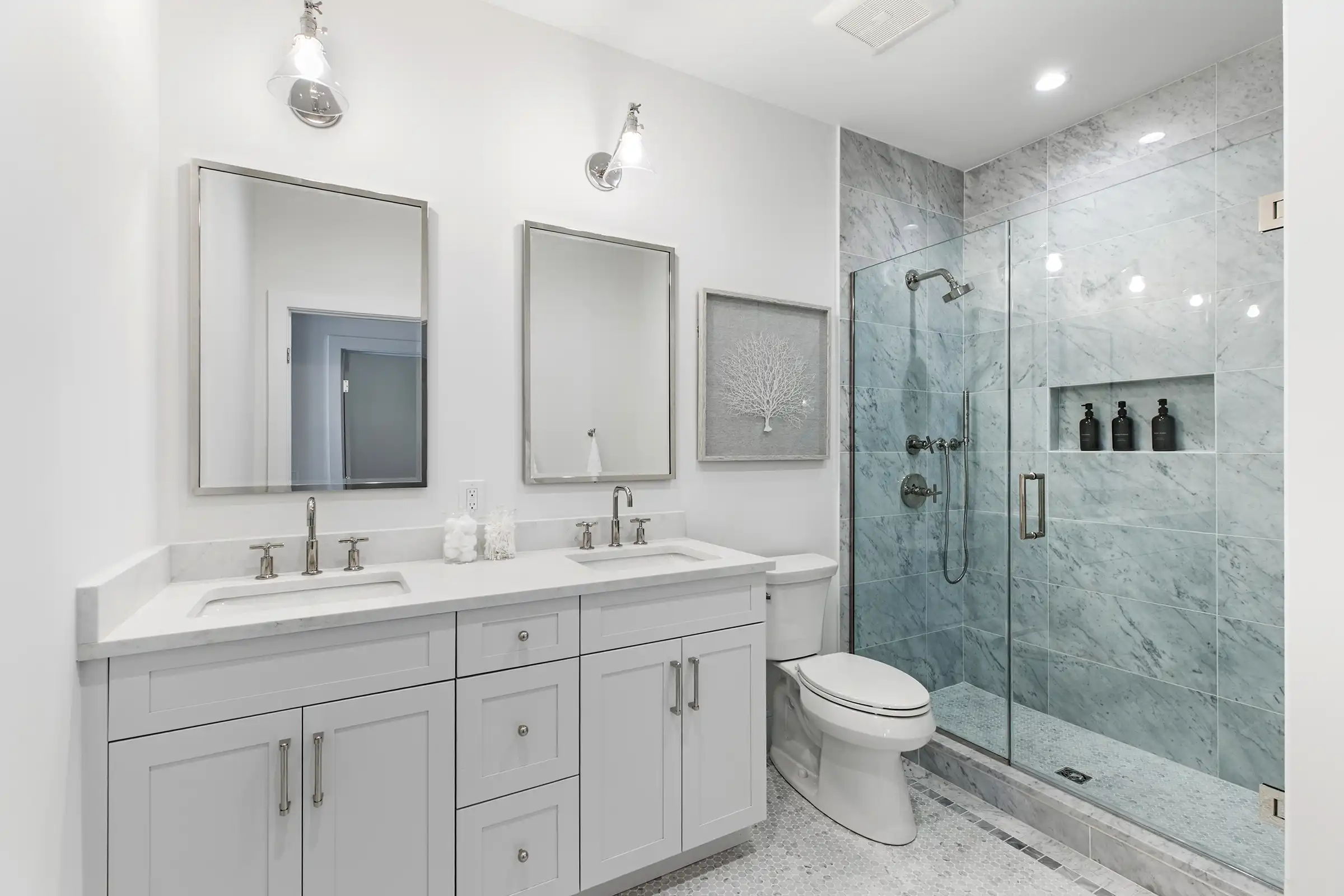 The Cedar Bathroom - View 13