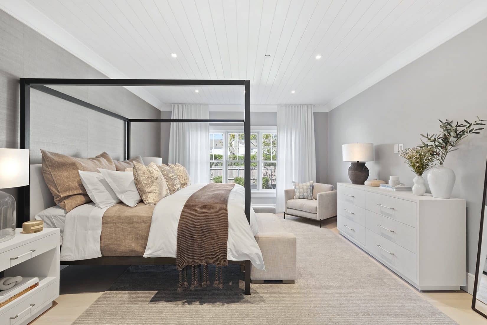  - View 11, Opens Model BoxThe Latch Southampton Village Town Home A 6