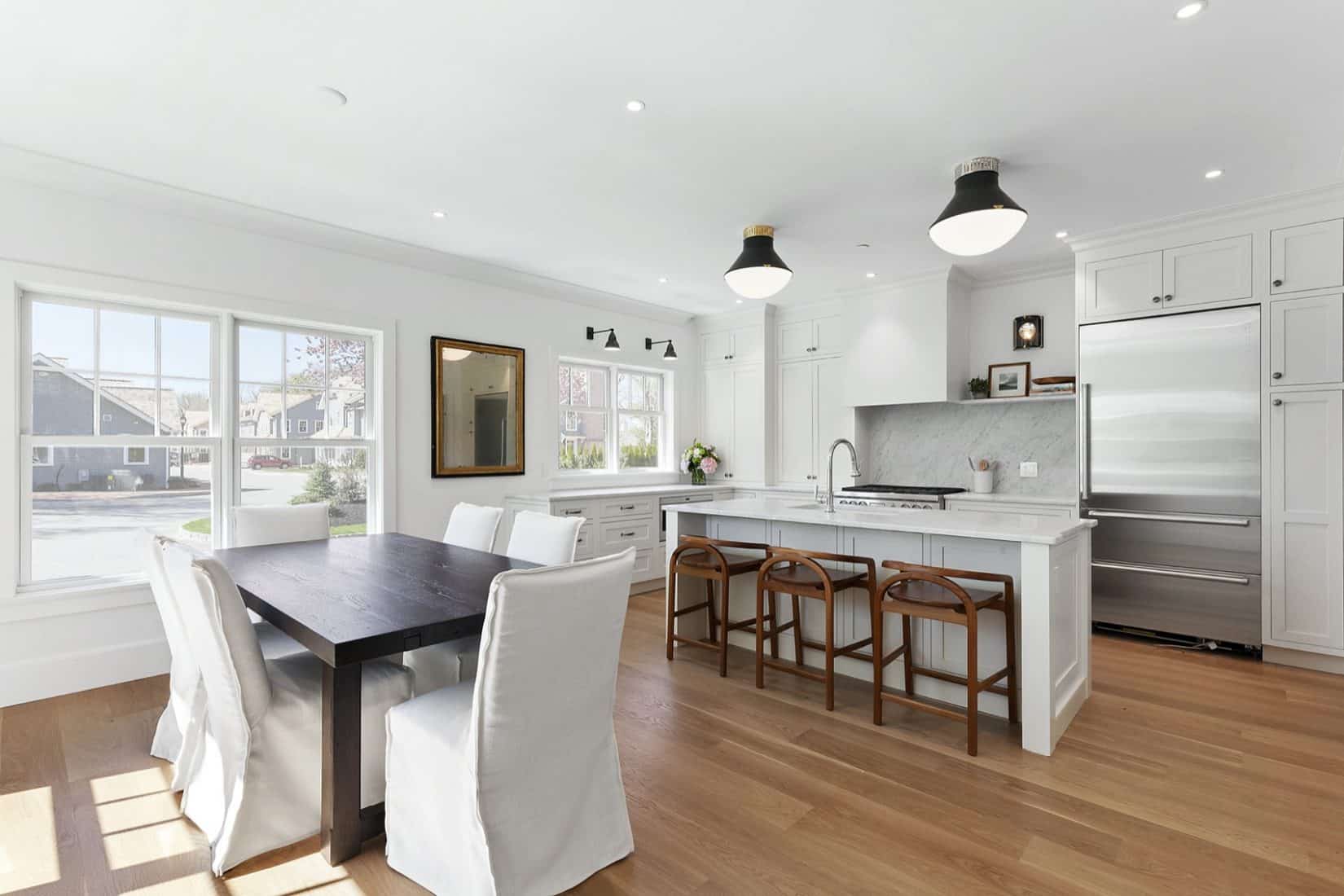  - View 6, Opens Model BoxThe Latch Southampton Village Town Home E1 11