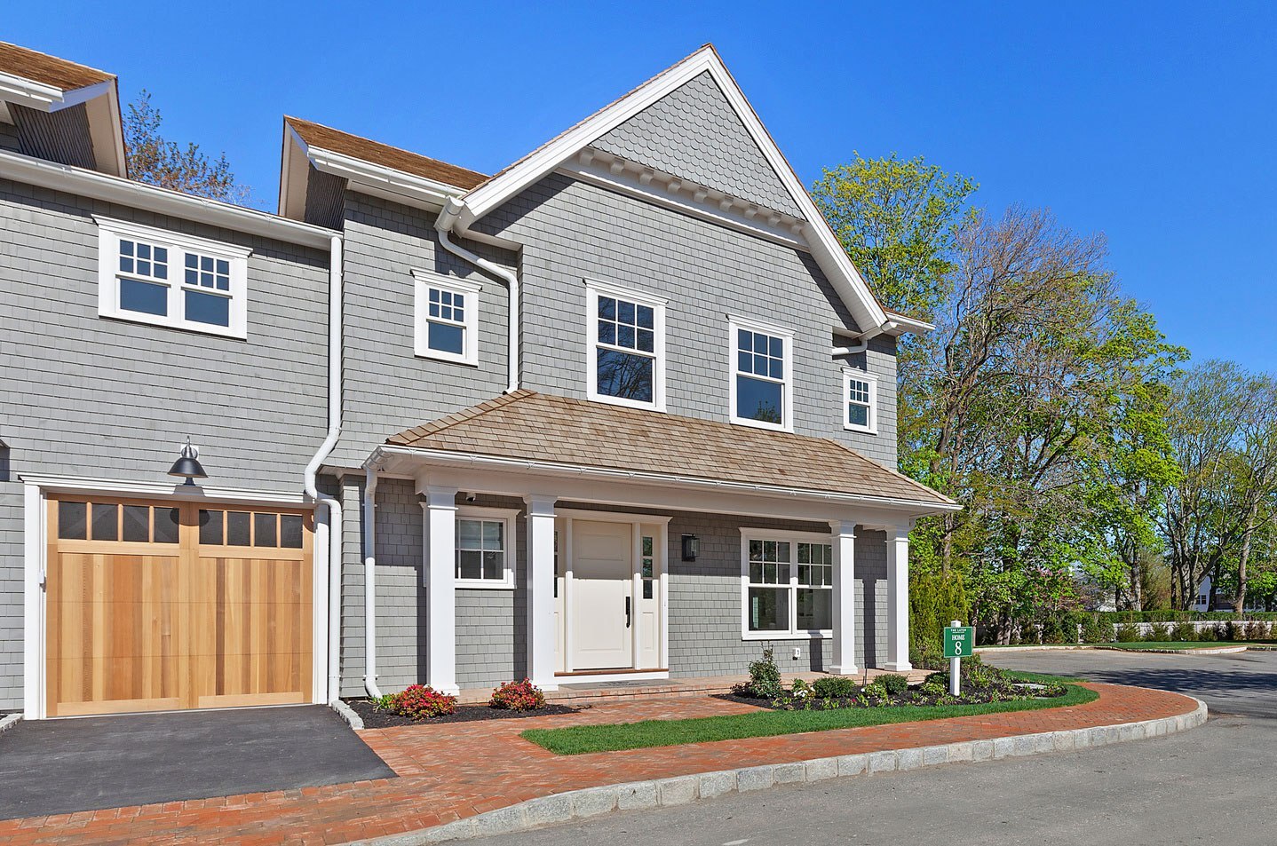  - View 1, Opens Model BoxThe Latch Southampton Village Town Home E1 3