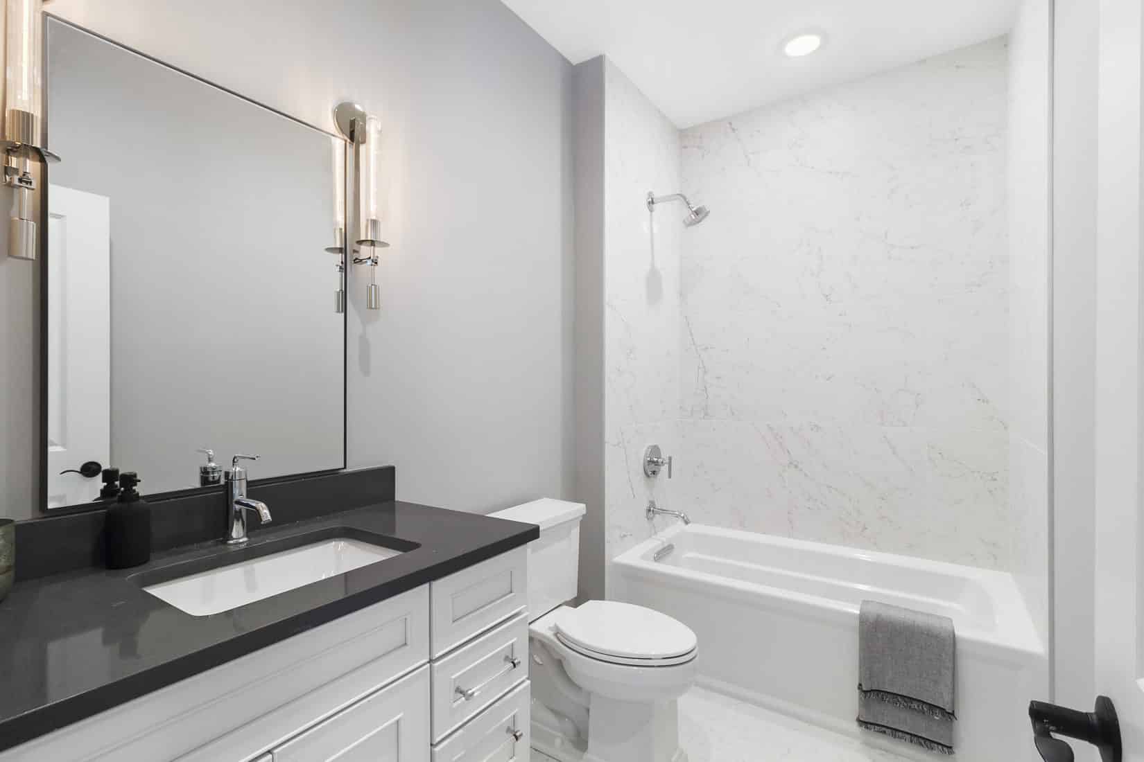 Hall Bath 1 1650x1100 (1) - View 58