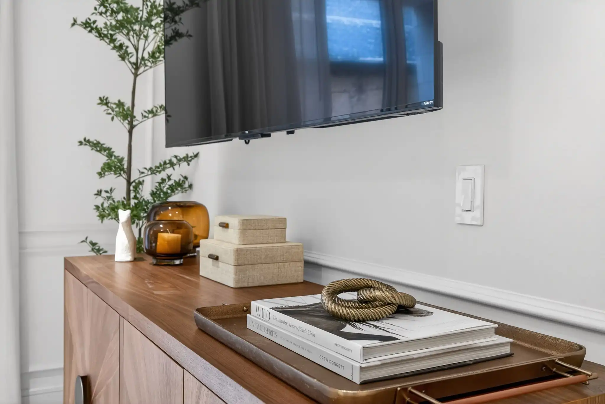 Adelphi B3 Model Interior - View 7