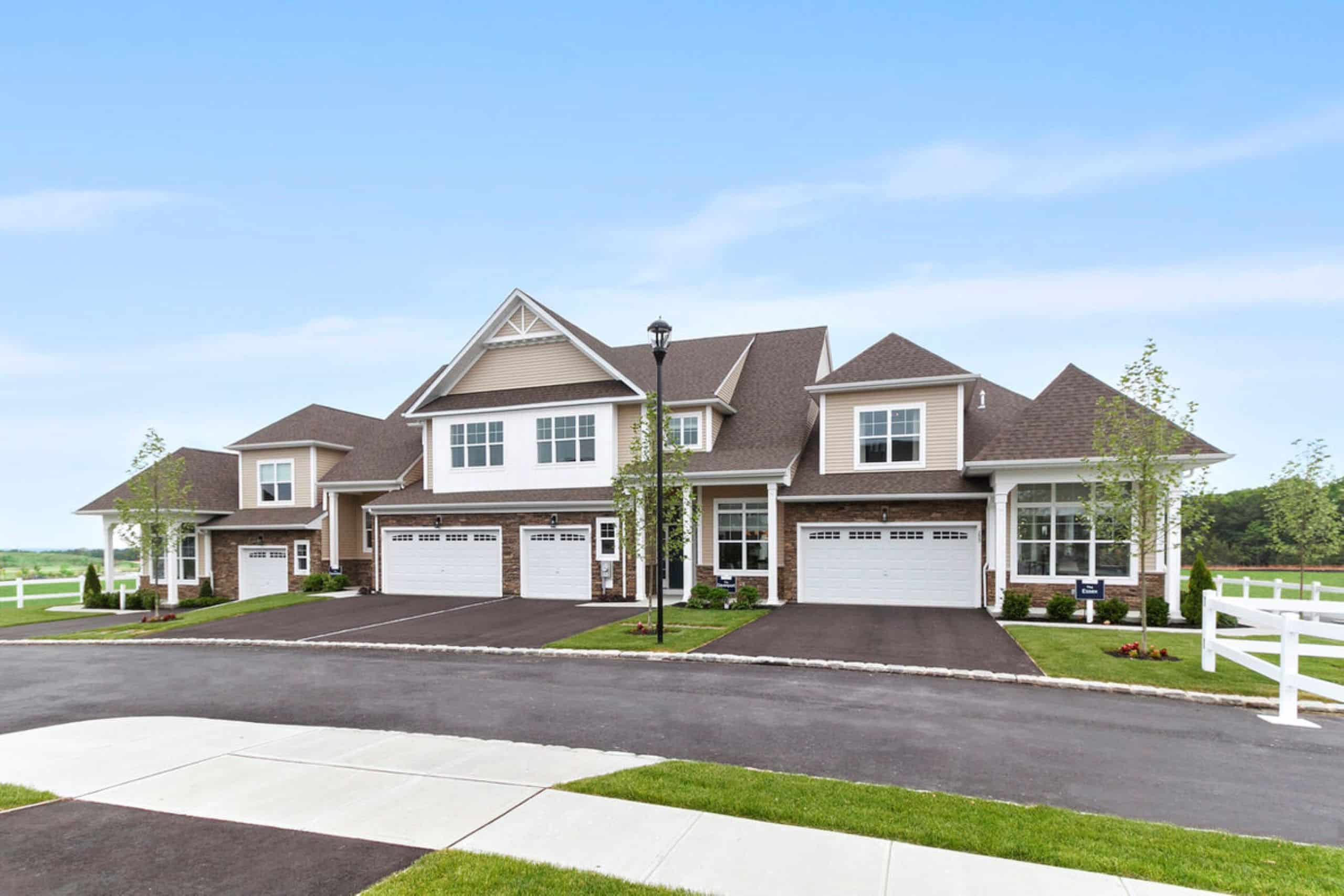 Country Pointe Meadows Yaphank The Elgin 9