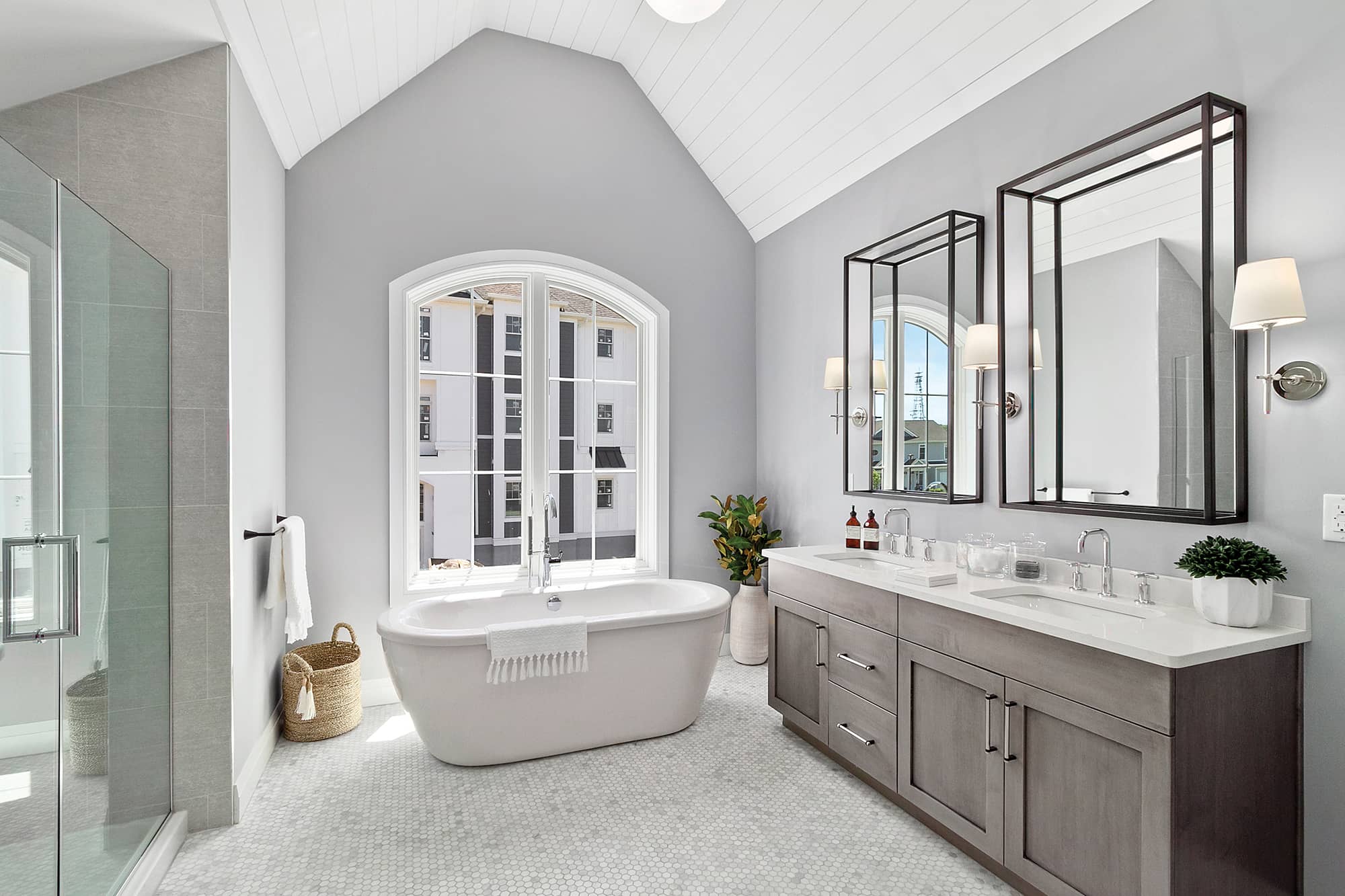 Plainview G model Master bath cmyk(1)