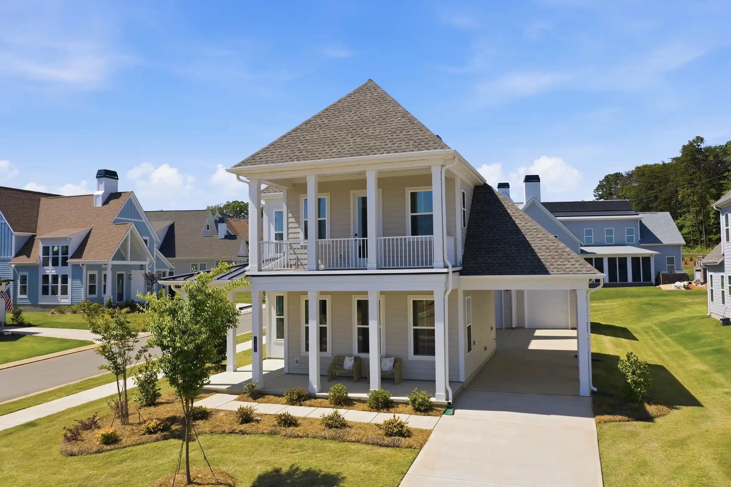- View 3, Opens Model Box7392 Deer Hollow