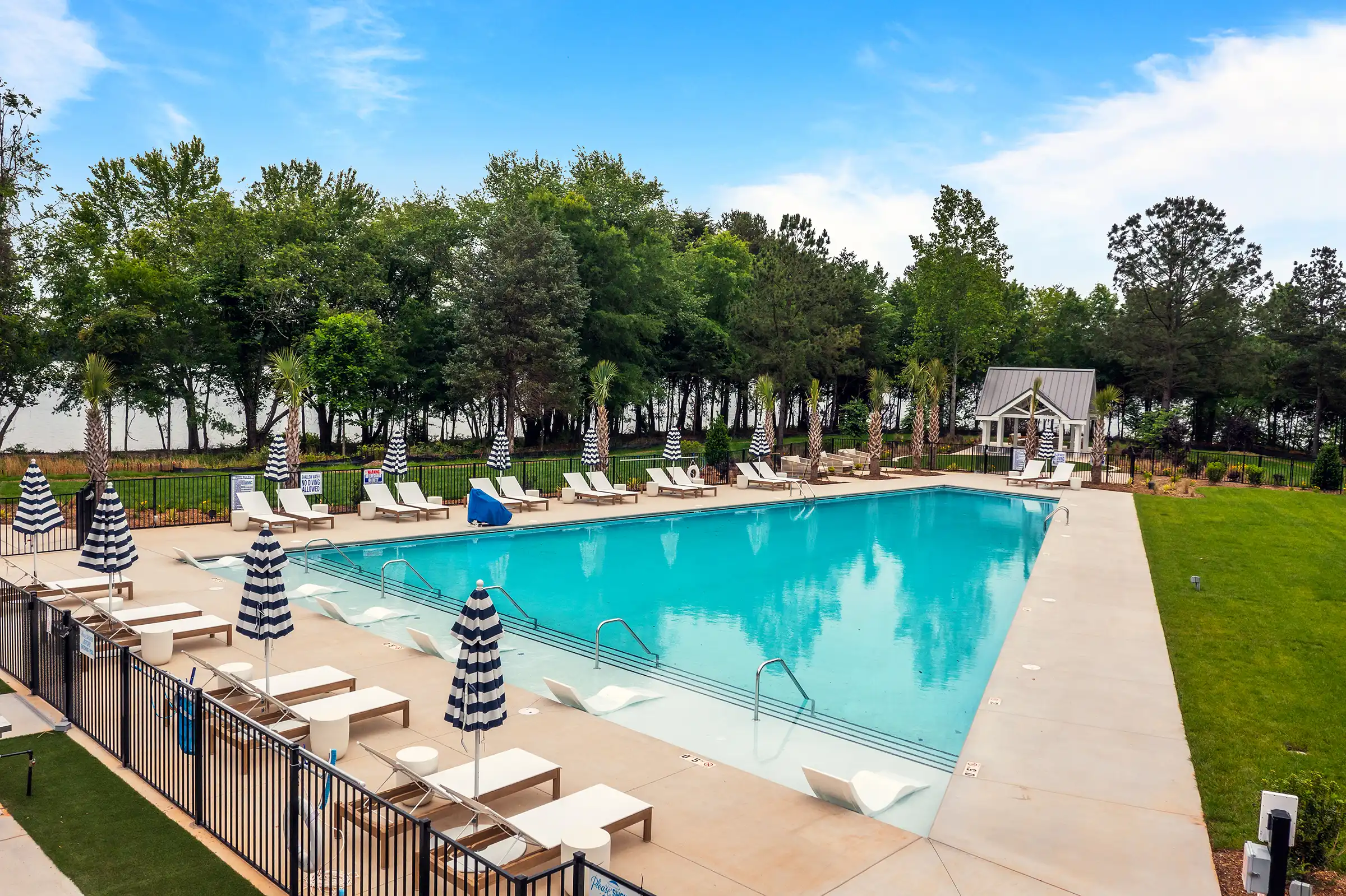 Clubhouse Pool Deck