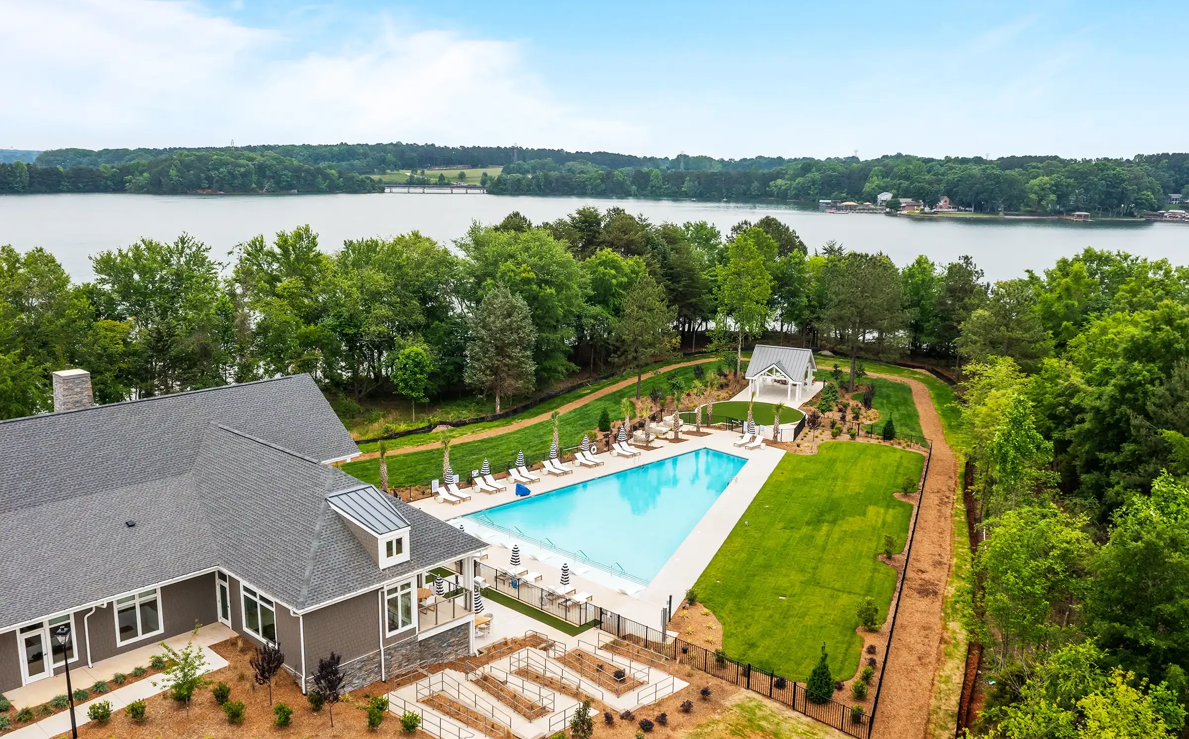 Clubhouse Pool deck 8