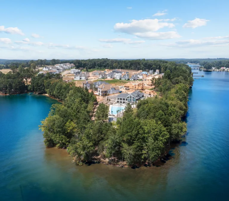 Lakeside Pointe
