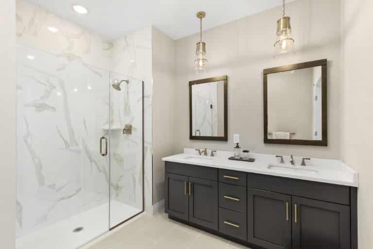 Country Pointe Plainview Condo Suie Cambridge 6 - View 8, Opens Model Box