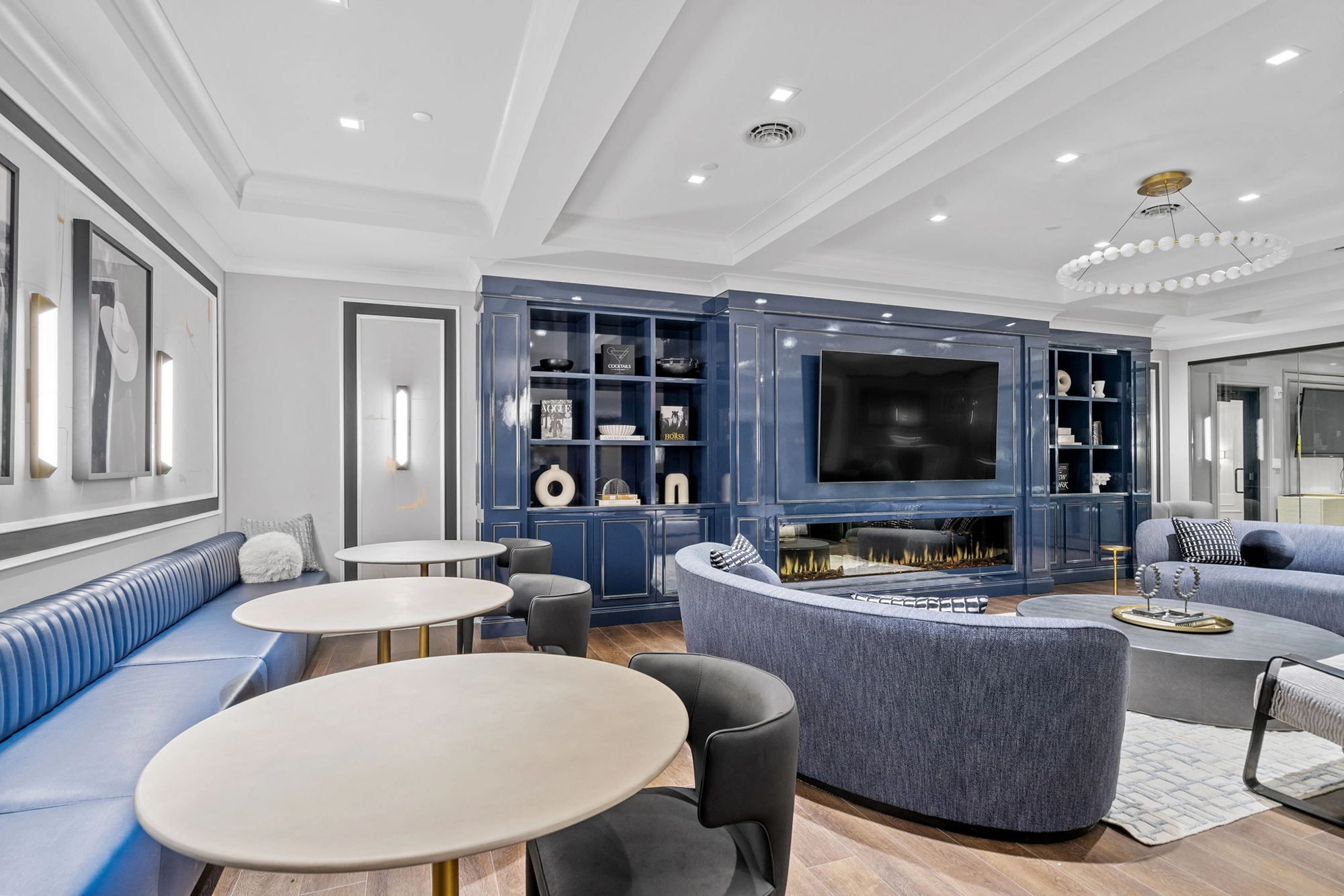 22 or 365 broadway amenities