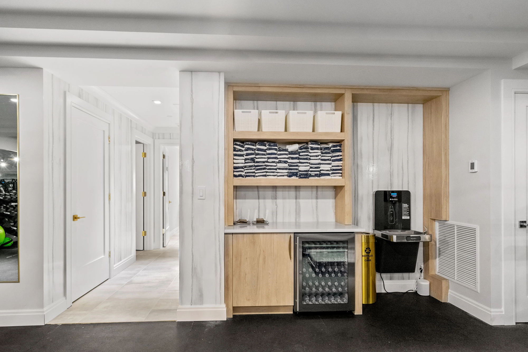 41 or 365 broadway amenities (1)