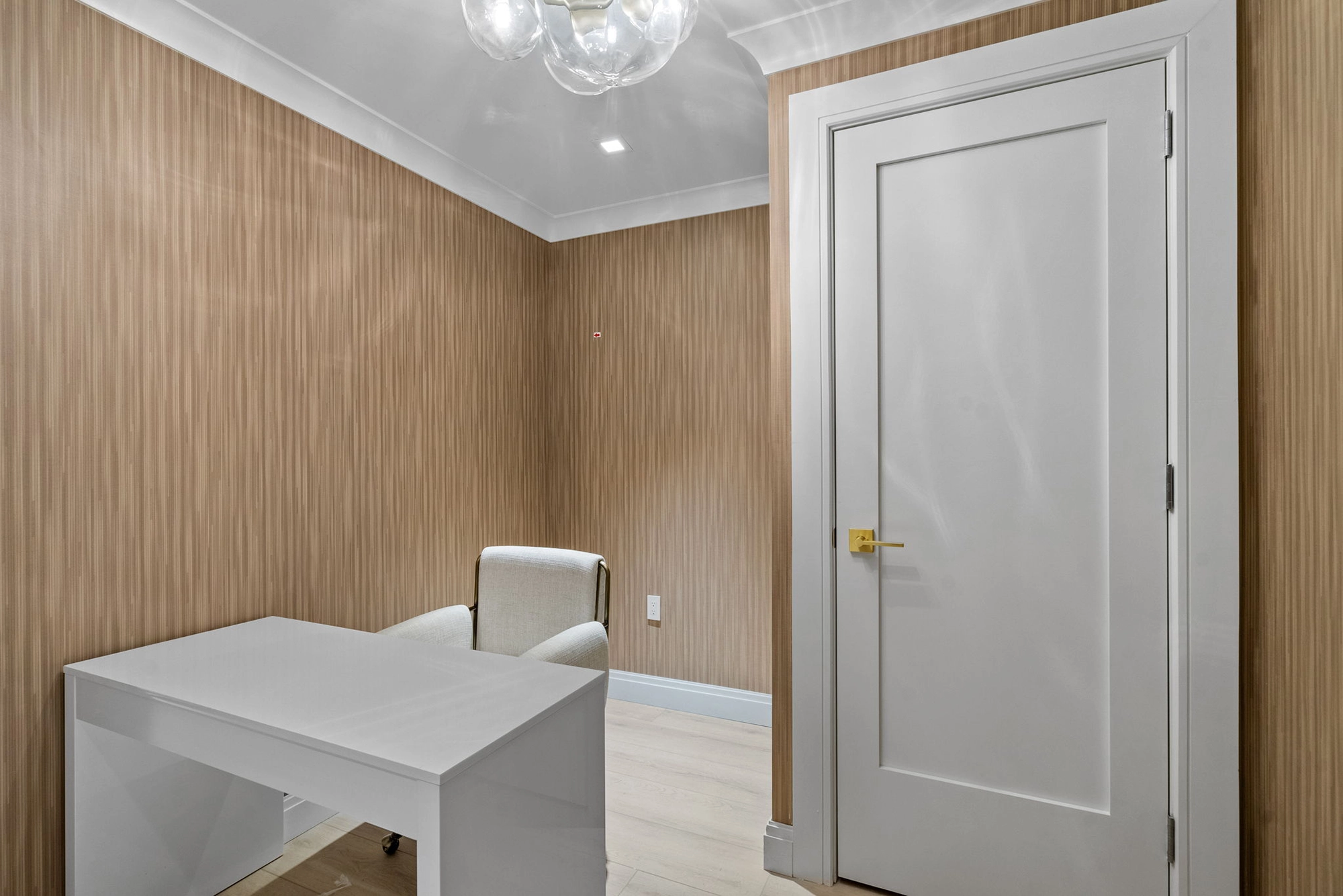56 or 365 broadway amenities