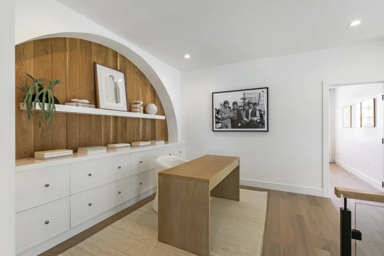 The Aspen Office - View 6, Opens Model Box