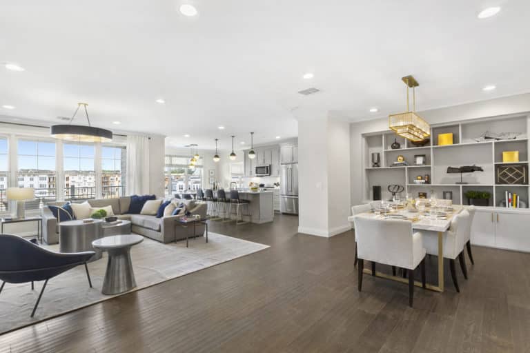 Country Pointe Plainview Condo Suie Essington 3 - View 5, Opens Model Box