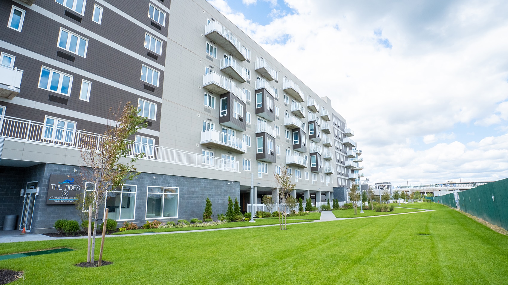 Landscaped Walkway - View 9