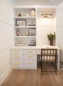  - View 72, Opens Model Box