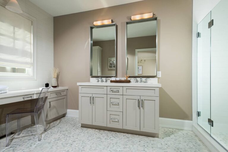 Oak Ridge - Bathroom Vanity - View 10, Opens Model Box