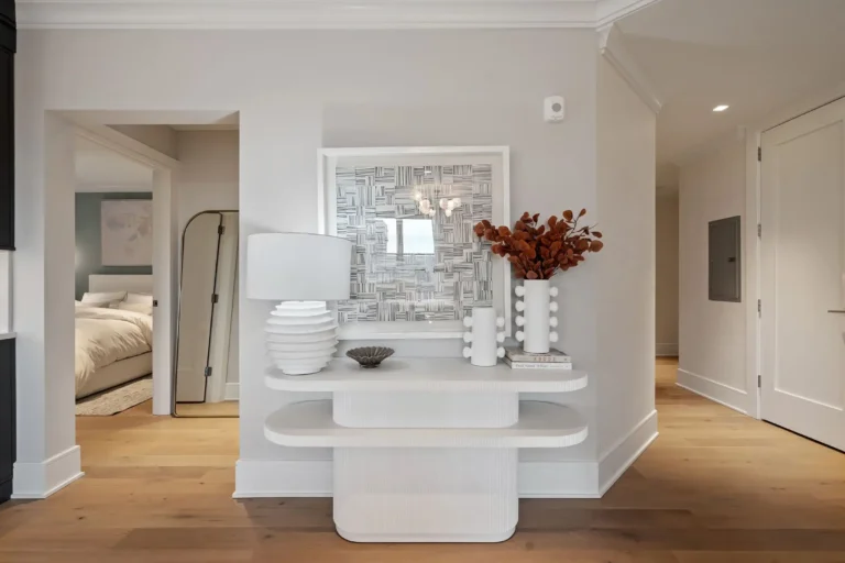Adelphi Interior Image - View 9, Opens Model Box