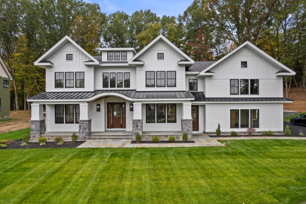 Front of home at Oak Ridge in Saratoga Springs