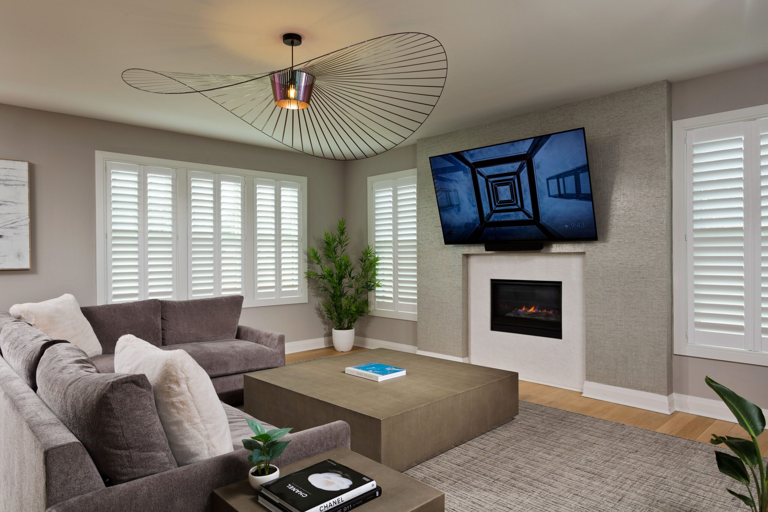 Interior of home at Oak Ridge in Saratoga Springs - View 1