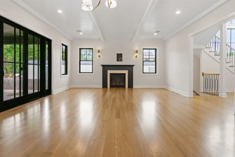  - View 10, Opens Model Box