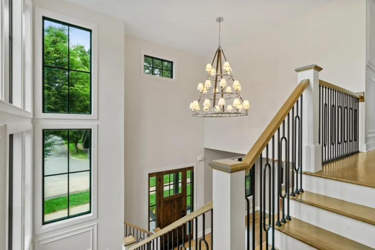  - View 6, Opens Model Box