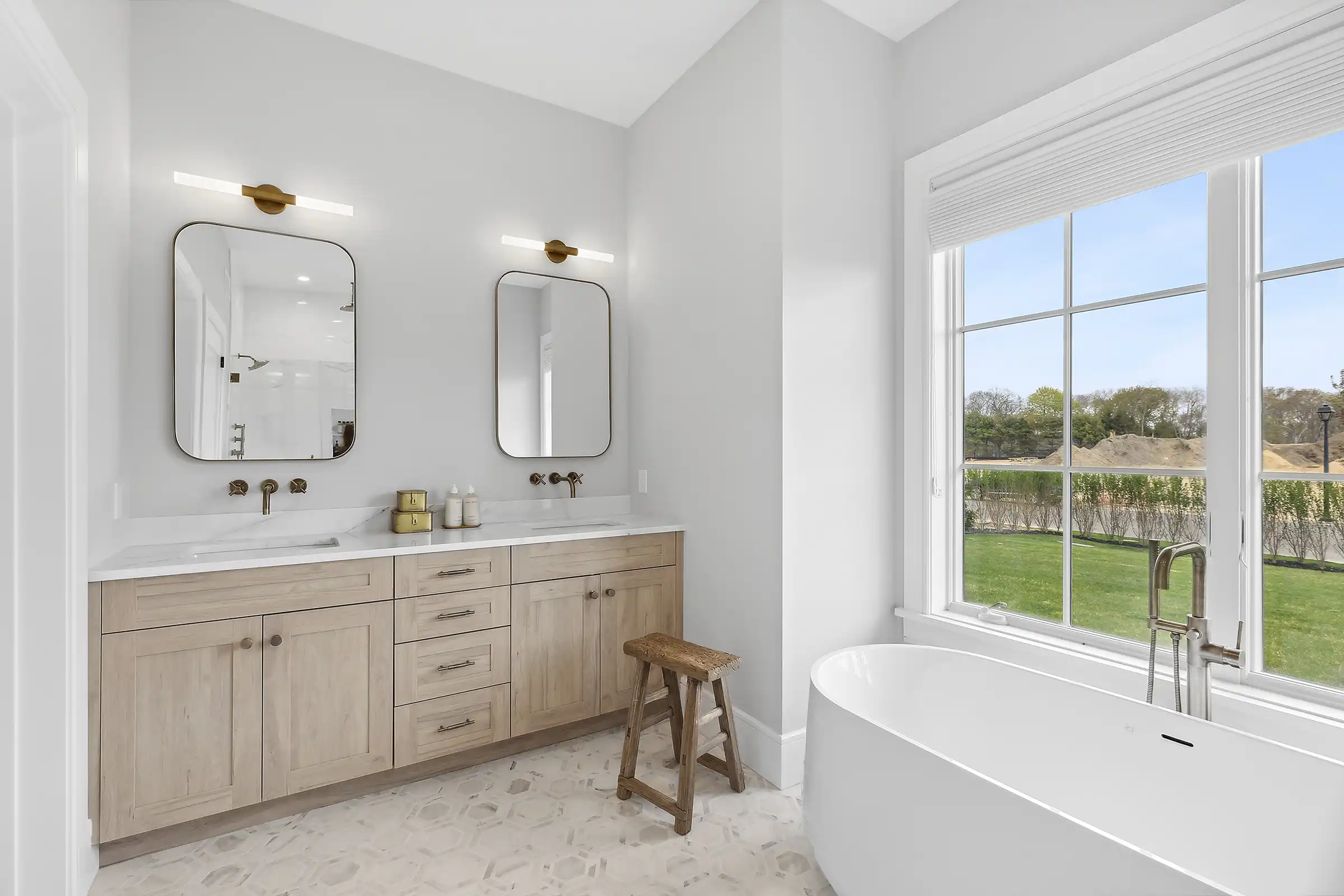 Country Pointe Estates Bathroom