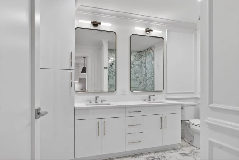 Adelphi B3 Model Bathroom - View 13, Opens Model Box