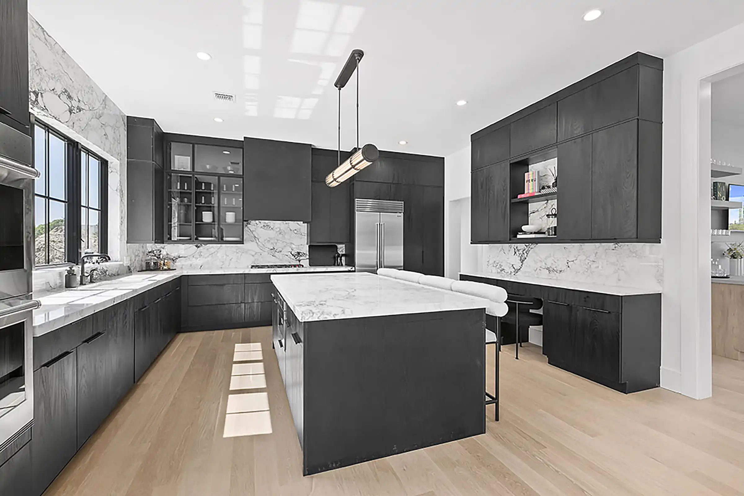 Interior Image of a Kitchen at Country Pointe Estates Westhampton - View 22