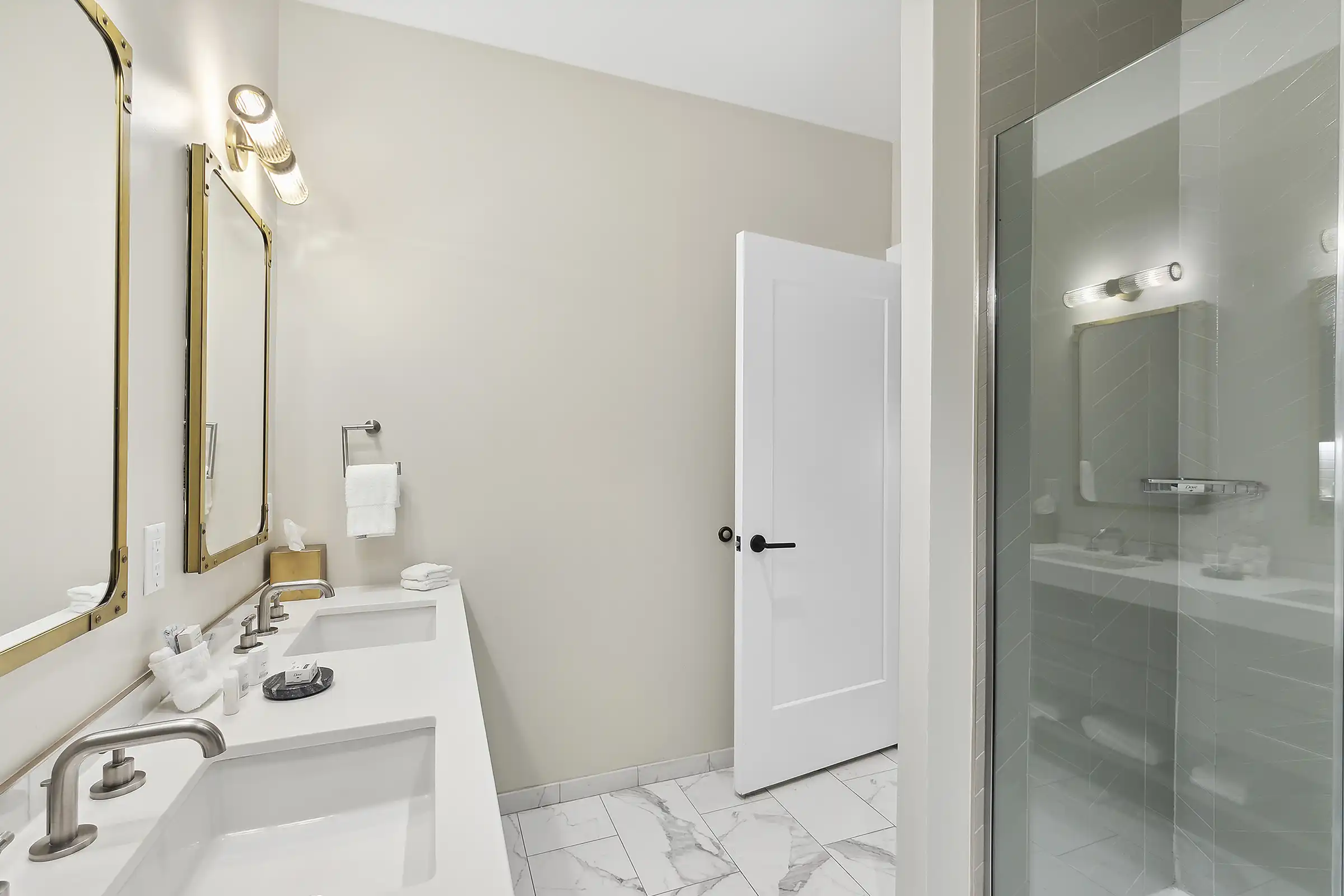 The Vanderbilt Bathroom - View 4
