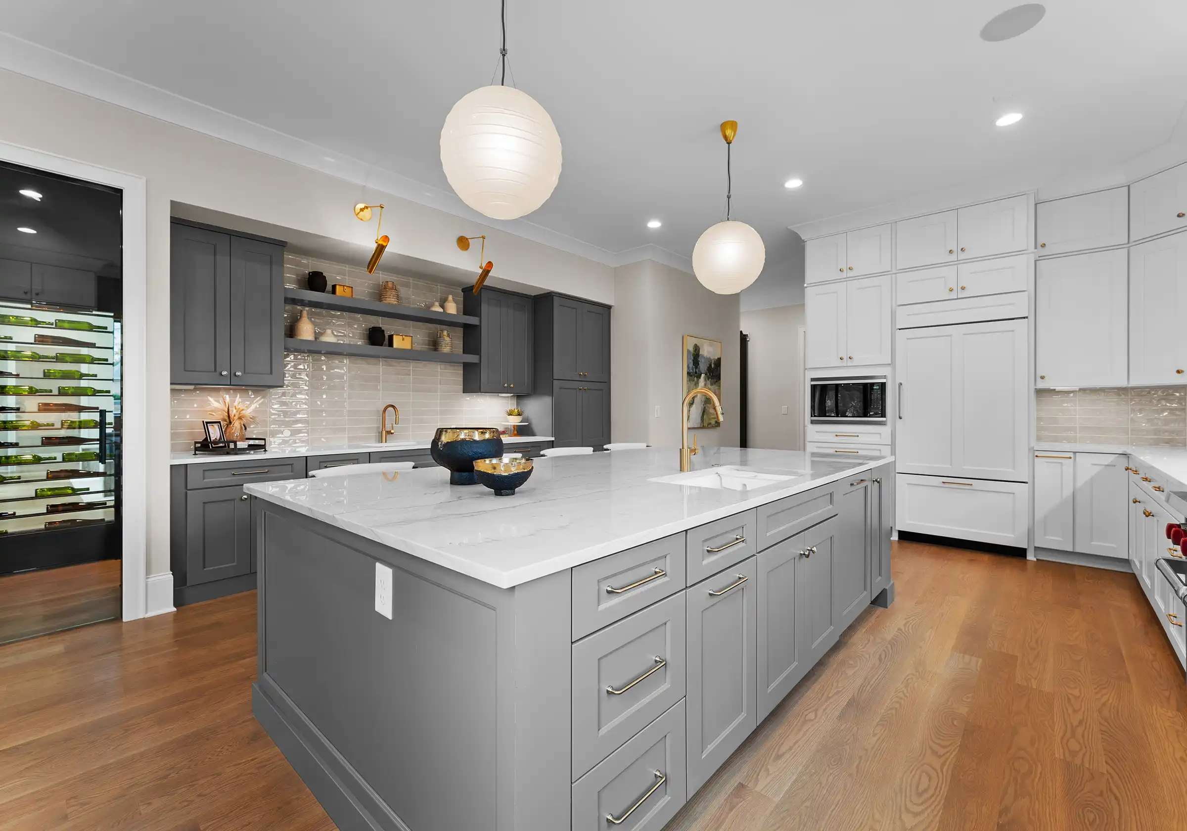 Interior Image of a Kitchen at Broadmoor - View 27