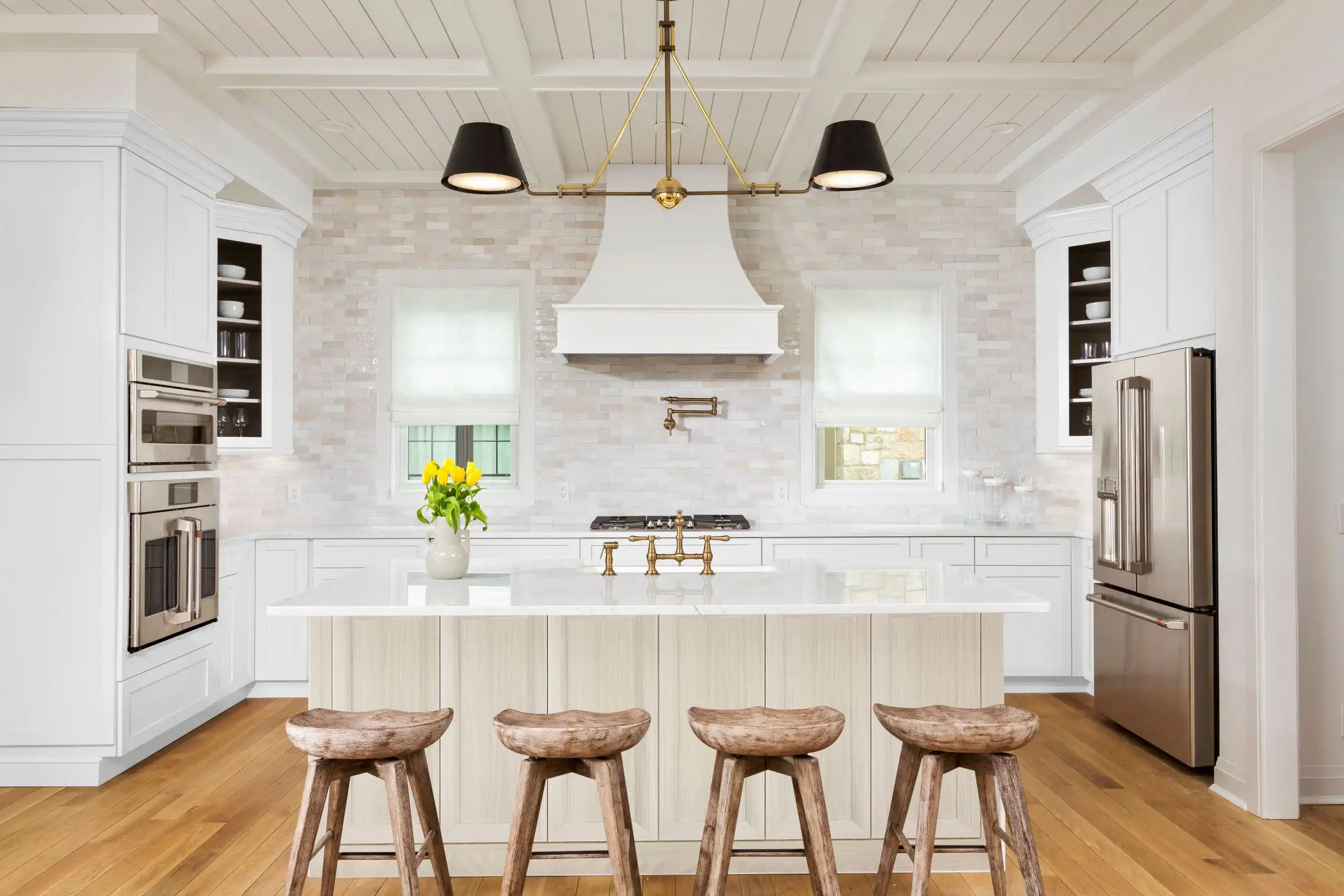 Interior Image of Kitchen at Oak Ridge - View 33