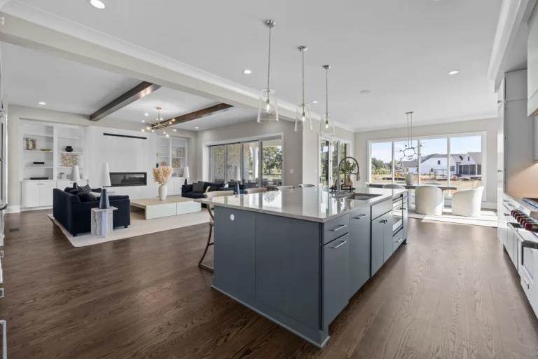  - View 18, Opens Model Box