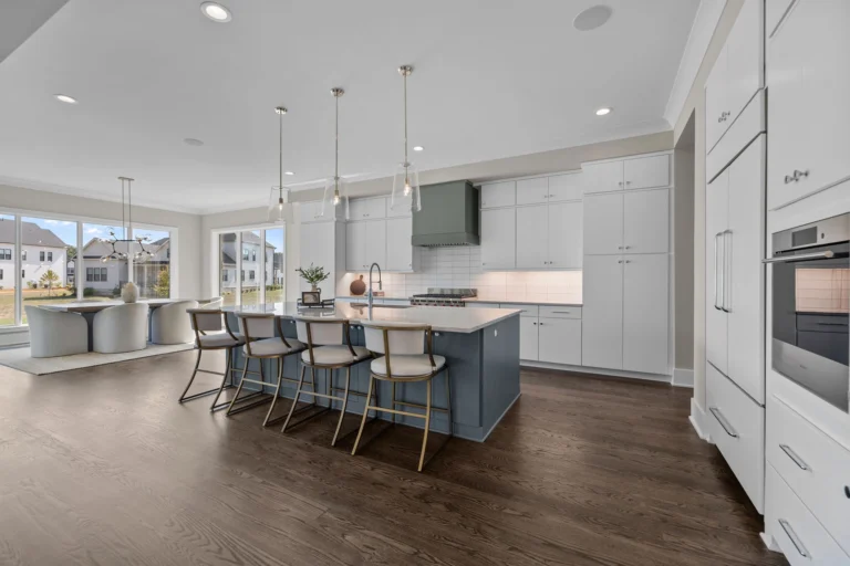  - View 16, Opens Model Box