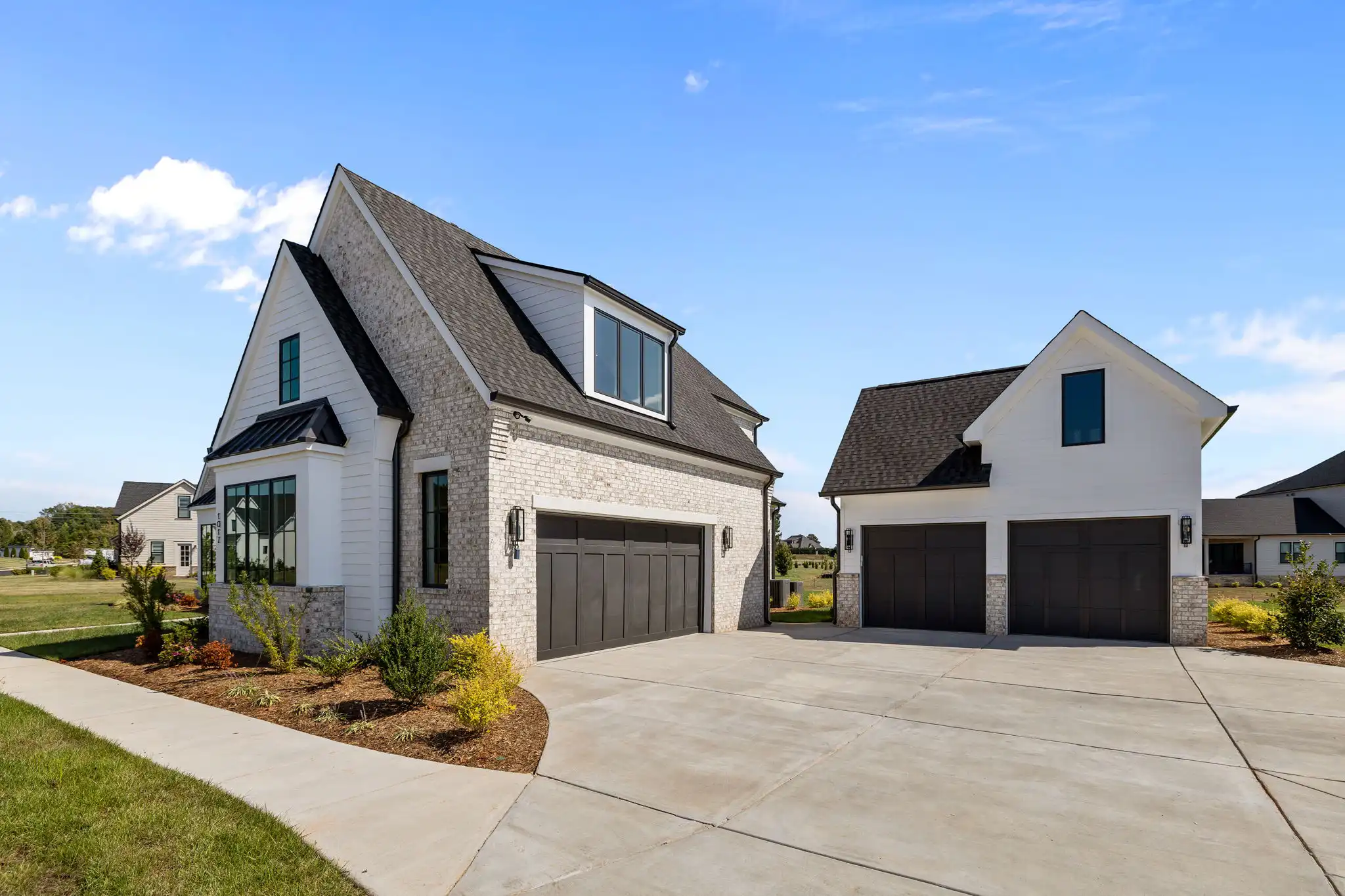  - View 20, Opens Model Box