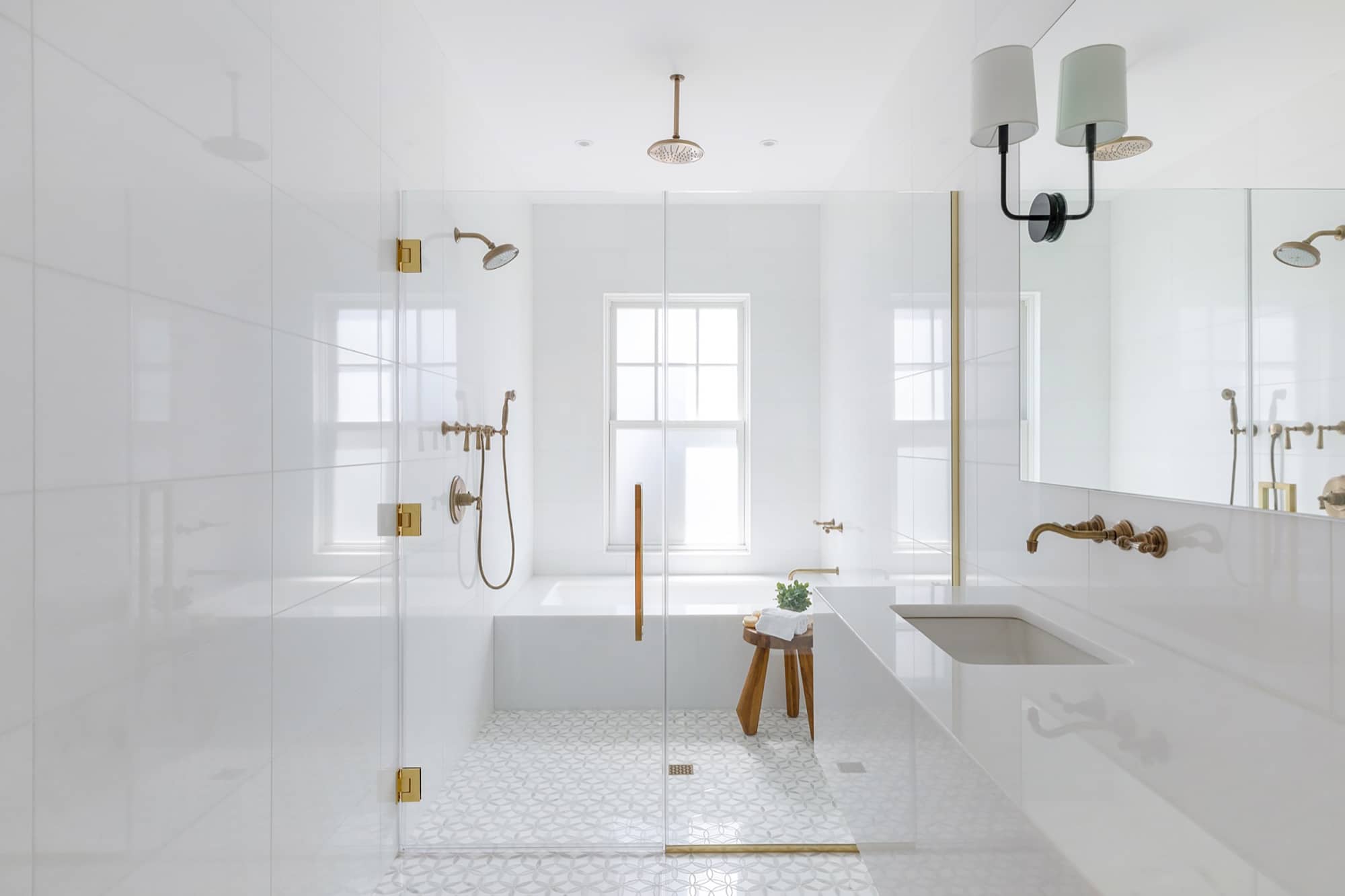 Latch White Bathroom Shower