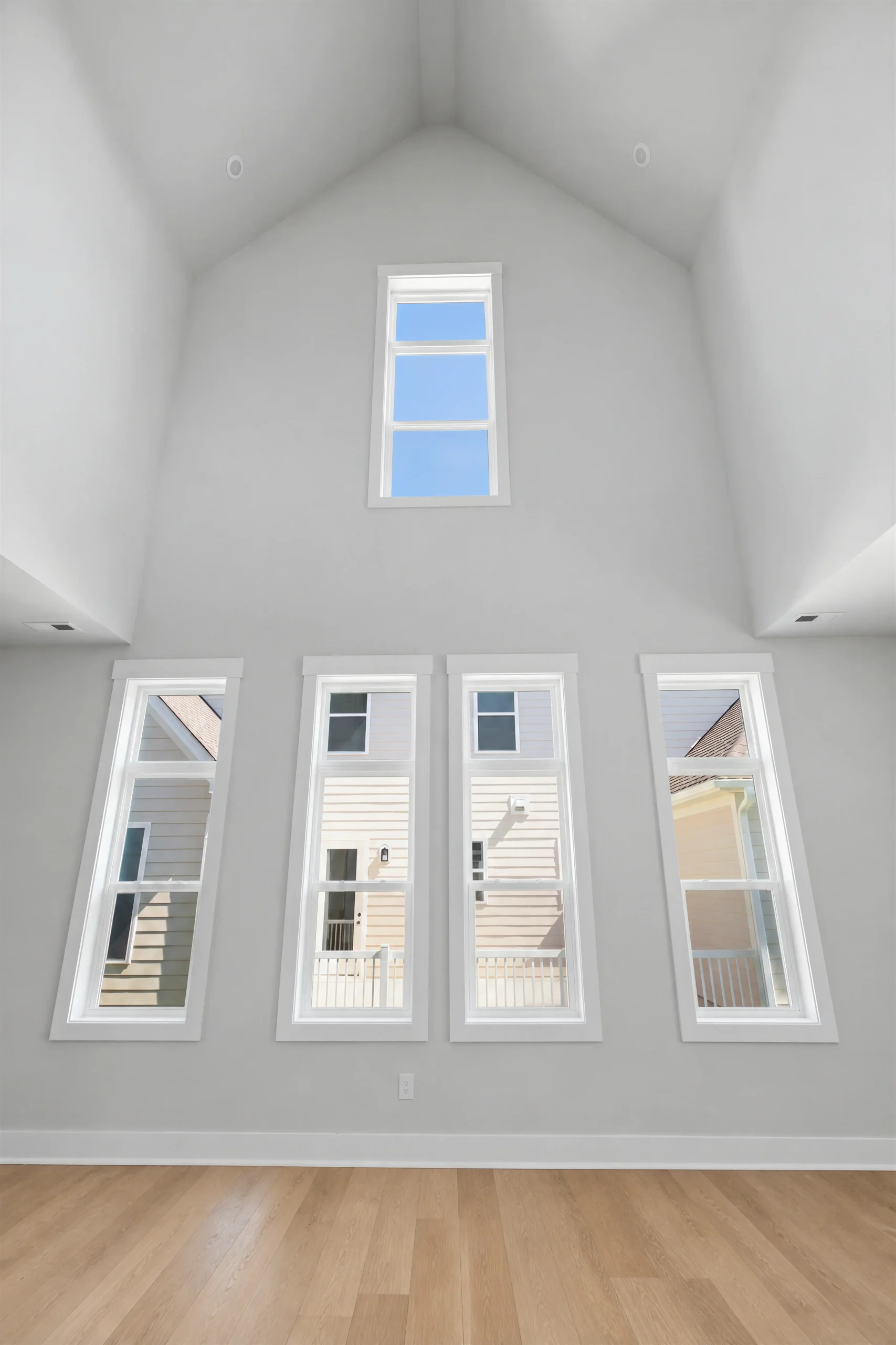 - View 1, Opens Model Box